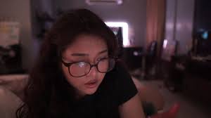 One last look at my setup before I leave Life update: I'M MOVING AGAIN 📦  I'm not really the type to share about my personal life