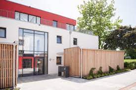 Sie haben zugriff auf top experten zu verschiedensten themen und wissen aus der pflegebranche in unserem einzigartigen kursangebot mit über 200 schulungen inklusive pflichtunterweisungen mit mehrsprachigen untertiteln. Haus Awo Residenz Gehrden