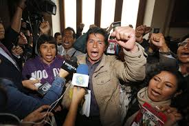 Se espera que el virtual presidente electo, declare en minutos. Pedro Castillo Un Peligro Para Peru