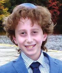 134478 Hanukkah Window.indd