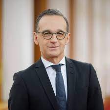 Heiko maas (born 19 september 1966) is a german politician who has served as the minister of foreign affairs in the fourth cabinet of angela merkel since 14 march 2018. Heiko Maas Photos Facebook
