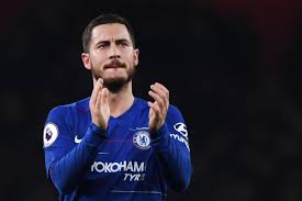 اسلام ايدين هازارد، وهو لاعب في فريق ريال مدريد الأسباني، حيث ضجت وسائل التواصل الاجتماعي خلال الساعات الماضية حول خبر اسلام ايدين هازارد، حيث أصبح الكثير من عشاق كرة القدم بالتساؤول حول صحة الخبر، وهل أعلن اللاعب. Ù‡Ø§Ø²Ø§Ø±Ø¯ ÙŠØ±ØªØ¯Ù‰ Ù‚Ù…ÙŠØµ Ø§Ù„Ù…Ù„ÙƒÙ‰ Ù…Ø¯Ø±ÙŠØ¯ Ù„Ù‡Ø°Ù‡ Ø§Ù„Ø£Ø³Ø¨Ø§Ø¨ Ø¹ÙŠÙ†