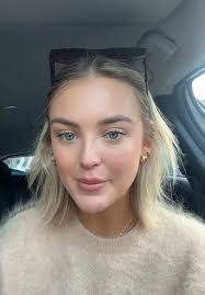 India Martin (@indymartin_)