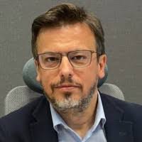 Alex Beis's Instagram, Twitter & Facebook