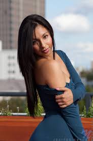 Curvy Black Lady Casey Kitten In Sexy Dress Shows Off Her Shaved Pussy And  Huge Jugs 4 - XXXPicss.com