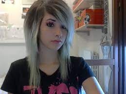 Ya, model rambut satu ini jelas sudah ada sejak lama. Easy Emo Scene Make Up And Hair Tutorial Youtube