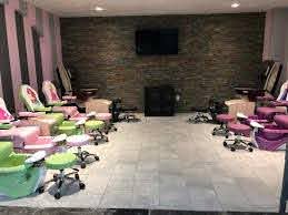 mansion nail salon in cypress features