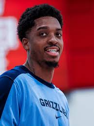 Bacot wins battle with Love behind double-double, four blocks as both play  well