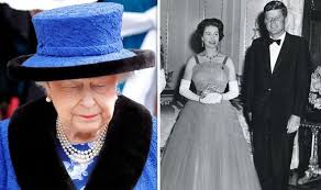 Both icons in their own right, the two women held powerful positions at a time in history when few others did. Queen Elizabeth Ii News How Her Majesty Reached Out To The Us During Darkest Time Royal News Express Co Uk