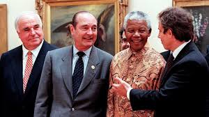 You can find it here: Mandela Erbe Fur Familie Geliebte Mitarbeiter Promiflash De