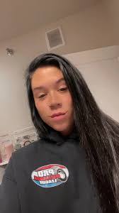 Taryn Beck's Instagram, Twitter & Facebook