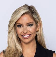 Kathy Engelson's Instagram, Twitter & Facebook