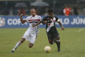 Vasco seite) und wettbewerbsseiten (champions league, 1. Tite Convoca Lucas Santos Do Vasco Para Integrar A Selecao Na Europa Tribunahoje Com