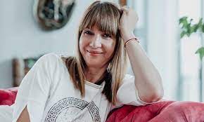 Jest córką krystyny łaszewskiej i henryka wolszczaka. Grazyna Wolszczak Zmienila Fryzure Miodowy Blond I Grzywka Typu Heavy Bangs Zadzialaly Lepiej Niz Lifting