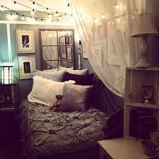 If you're on the lookout for very small bedroom ideas, you'll likely need to push your bed up against the wall and make it feel cozy with lots of throw. Cozy Bedroom Ideas For Small Rooms Novocom Top