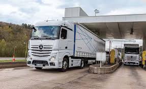 Version 1.0 2 cabins + edition1 14 chassis variants 7 engines 8 transmission 4 interior variants many tuning options truck in ai quick jobs. Cam In The Mirror Cv Driver