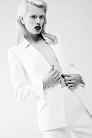 Black And White Fashion Photoshoot 99 All White Photoshoots White Fashion Editorial Monochrome Fashion Editorial Fashion