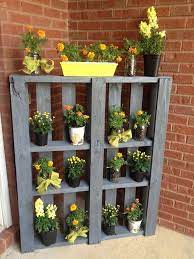 Garten recycling paletten pflanzen palette deko paletten ideen garten palettenmöbel garten selber bauen garten zimmerpflanzen dekor dekorationen für zu hause handgemachte wohndekoration. Ideen Fur Kreative Verwendung Der Holz Europaletten Im Garten Europalette Vertikaler Garten Blumenbeet Anlegen Blumenbeet