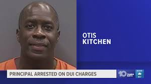 Sheriff: Hillsborough elementary school principal arrested for drunk  driving, fleeing from deputies