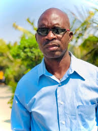 🤔Ani Moses muchitonga Ngu musa!! mebo I thought Ngu mosi😄