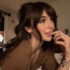 Gaby campos (@Gabycampsl)