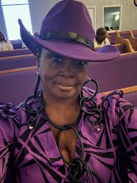 GM Family , Gave A Bless and Wonderful Hump Day🥰🙏🏾❤️