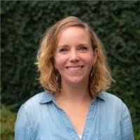 Amanda Eisen's Instagram, Twitter & Facebook