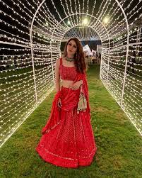 Will Chikankari Lehengas Rule The Summer Weddings Indian Outfits Indian Wedding Outfits Mehendi Outfits