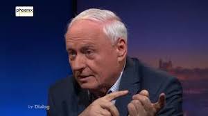 Wegen lafontaines forderung nach einer obergrenze für die aufnahme von asylsuchenden beantragte der wegen äußerung zu asylkrise. Oskar Lafontaine Wikivisually