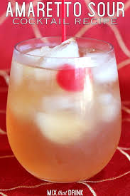 Learn How To Make An Amaretto Sour This Easy Drink Recipe With Disaronno Features The Taste Of Sweet A Amaretto Sour Recipe Drinks Amaretto Sour Sour Cocktail