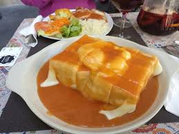 Remove the francesinha from the oven and remove the tooth picks before serving. Francesinha Xxl Picture Of Restaurante Picota Porto Tripadvisor