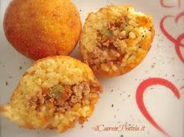 Entra a far parte della community, ormai punto di riferimento per tutti gli amanti e i professionisti dell'arancino e dell'arancina. Arancini Siciliani Ricetta Originale Siciliana Il Cuore In Pentola Ricette Ricette Di Cucina Idee Alimentari