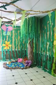 Lt B Gt Journey Lt B Gt Vbs Lt B Gt Off The Map Lt B Gt Whsfootball Vbs Crafts Weird Animals Vbs Jungle Decorations