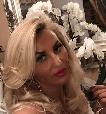 Swoim entuzjazmem i pogodą ducha mogłaby obdzielić niejedną osobę. Dagmara Kazmierska Kiedys 3 Lelum Pl