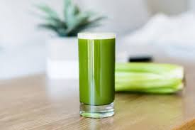 Manfaat jus seledri tidak lepas dari ragam kandungan sehatnya seperti vitamin a,zat besi, kalium serta mineral 2 iris jeruk nipis atau lemon cuci bersih. Jangan Asal Tren Ini Efek Samping Minum Jus Seledri Menurut Ahli