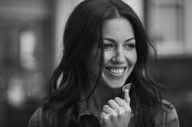 Shelby Rollins's Instagram, Twitter & Facebook