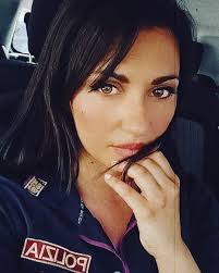 Ciao, hai visto la mia biografia ❤️ Ti invito🍓 🎬 Accesso esclusivo alla  chat per adulti😊❤️ Il mio spazio privato💞➡️ https://openinapp.link/5j4ru