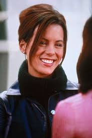 It was better than being alone but it was. Serendipity 2001 Photo Gallery Imdb