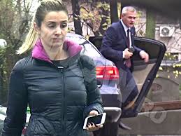 Fosta soţie a lui liviu dragnea este cercetată penal pentru abuz în serviciu după ce ar fi menținut în funcții patru angajați fantomă, evenimentul zilei, 24 marzo 2016. Avem Primele Imagini Cu Iubita SecretÄƒ A Unuia Dintre Cei Mai Puternici Politicieni Din Romania Seful Psd S A Mutat Cu Fosta AsistentÄƒ La Un An De La DivorÅ£ul De Bombonica