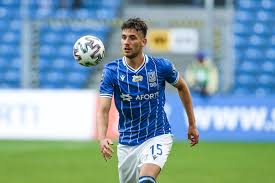 Tu y trouveras les performances détaillées du joueur. Los Gwiazdy Ligi Przesadzony Reprezentant Polski Zegna Sie Z Ekstraklasa Super Express