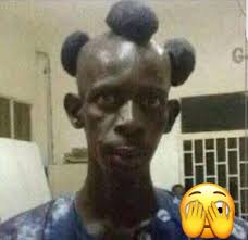 Demain C'est Loin " quand tu vois Médine et meme une Légende comme  Tunisiano ,kiffer sa vie sur le son 25 ans après . Il est heureux pourtant  c'est meme pas IAM