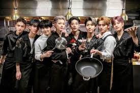 Stray Kids God S Menu In 2020 Kids Groups Kids Wallpaper Stray