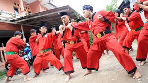 Aku dah 5 tahun bersilat, tapi bila bergaduh jadi koboi jugak. Budaya Betawi Yang Memikat Hati El John News