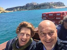 Una ricerca illustra come l'italia. Ciak Si Gira Alle Isole Tremiti Non C E Piu Religione Con Claudio Bisio Garganotv