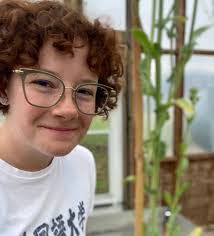 Taylor Mclaughlin's Instagram, Twitter & Facebook