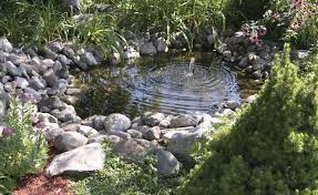 Gestaltungsideen Fur Kleine Garten Teichlandschafts Garten Landschaftsbau Springbrunnen Garten