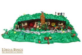 The Coziest Hole You Ever Did See The Brothers Brick Bagshot Lego Hobbit Lego Castle