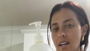 Amazon.com: 完美的狗便消化和一般健康補充劑:纖維、益生元、益生菌和酶緩解消化條件、優化糞便並改善健康(切達干酪,12 盎司(約362.9  毫升) : 寵物用品