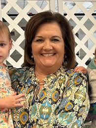 Im 6'1 and he 1'6……I told y'all this was not me I'm glad the full body pic  has surfaced now leave me alone!! 😡