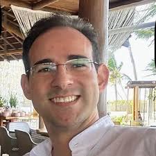 Amazon.com: How to Make Money with Artificial Intelligence: A Practical  Guide for Beginners: 9798280172586: JUNIOR, CLAUDIO: Books